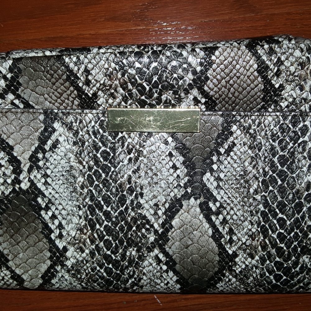 Cross body